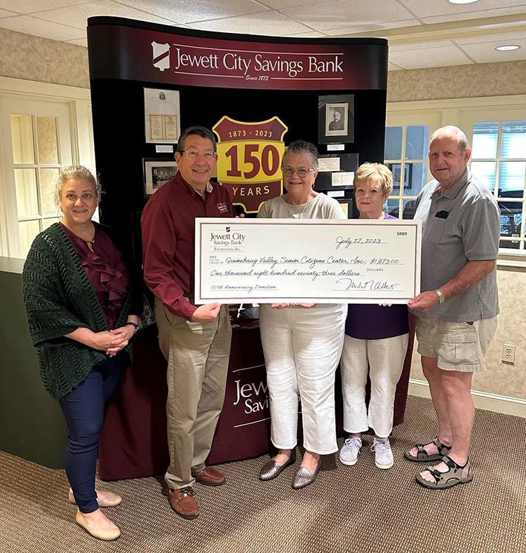 Jewett City Savings Bank Foundation Makes Donation to the Quinebaug